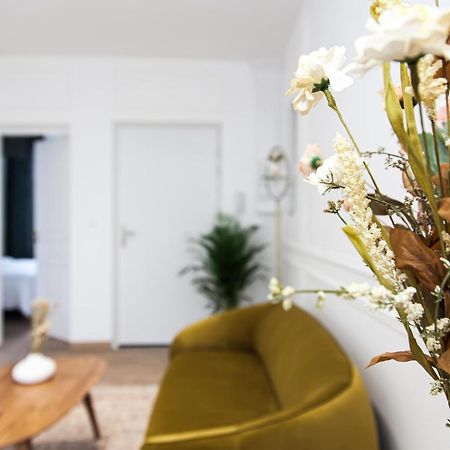 Apartamento Le Contemporain 40 Châteauroux Exterior foto