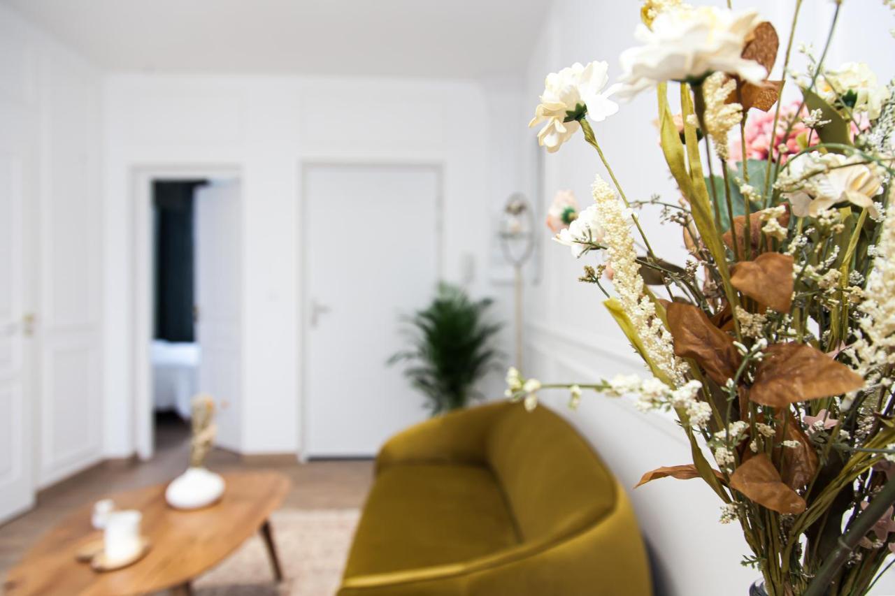 Apartamento Le Contemporain 40 Châteauroux Exterior foto